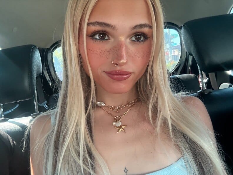 Photo of Jessy , creator on OnlyFans with exclusive content